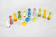 Jonge geitjes die Vastgesteld Peuter Houten Speelgoed met 10 Verschillende Dierenspelden en 3 Kleurenballen werpen